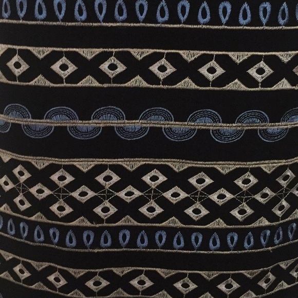 I want someone else to enjoy wearing it! - Picture 3 of 3